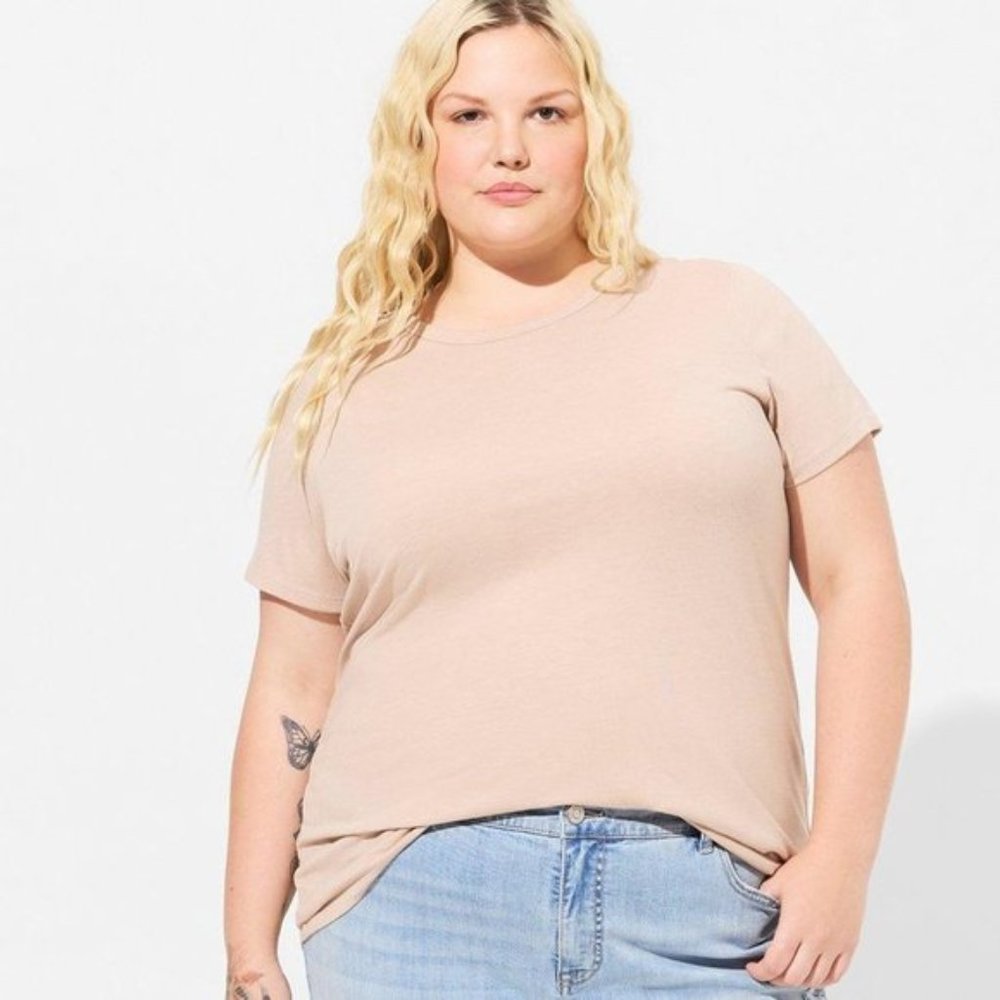 Torrid - Everyday Signature Jersey Crew Neck Tee in Mushroom